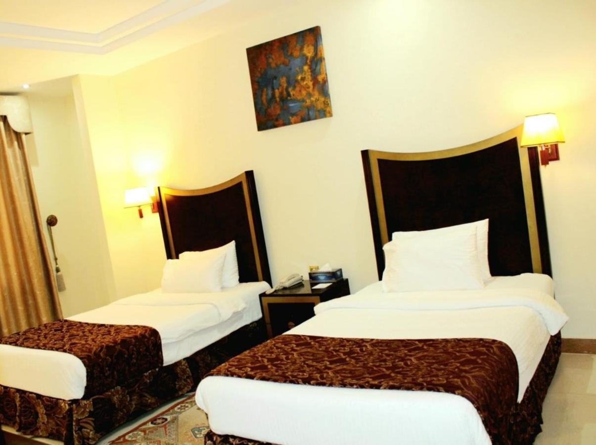 Tourist Hotel Doha Kültér fotó
