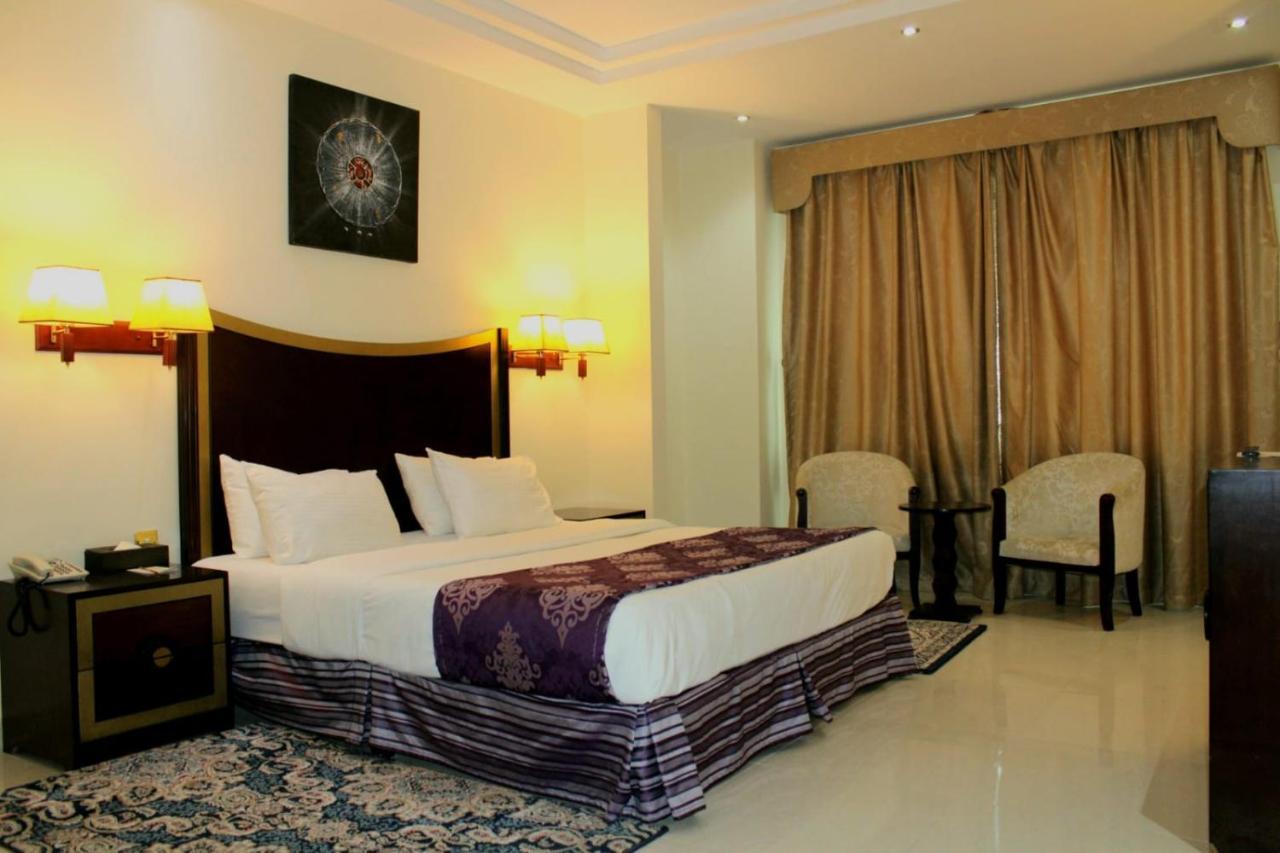Tourist Hotel Doha Kültér fotó