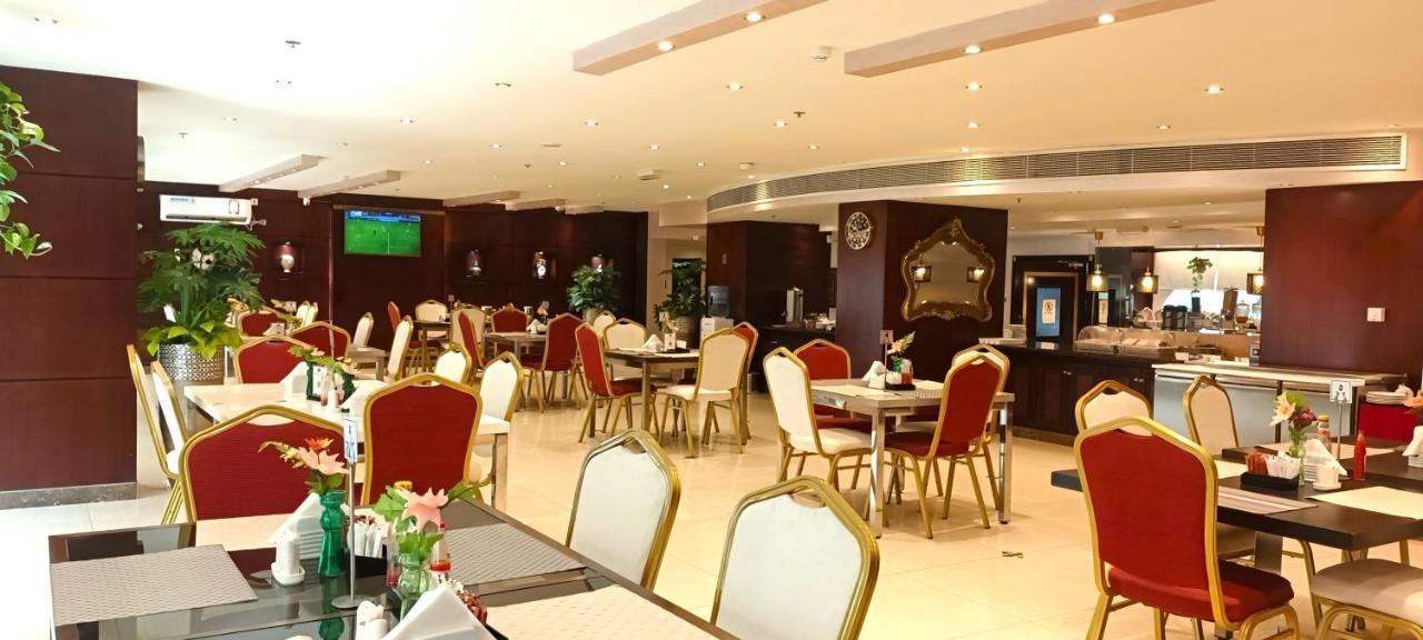 Tourist Hotel Doha Kültér fotó